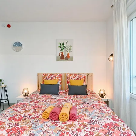- Quiet, Near Golf, Swimming Pool, Psh Appartement Juvignac