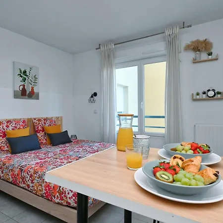 - Quiet, Near Golf, Swimming Pool, Psh *