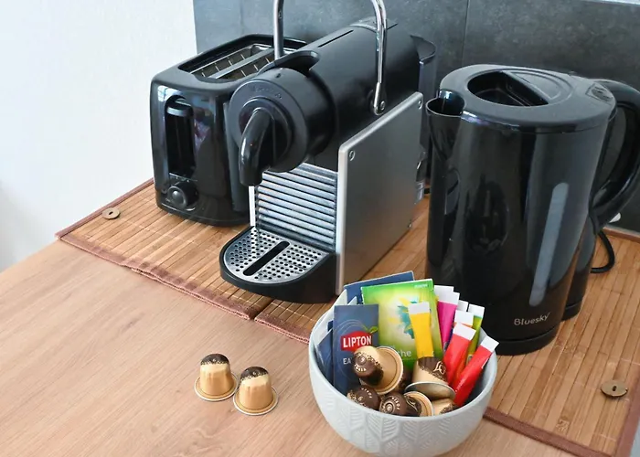 - Quiet, Near Golf, Swimming Pool, Psh