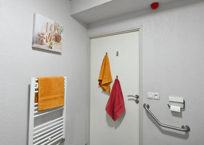 Lägenhet - Quiet, Near Golf, Swimming Pool, Psh